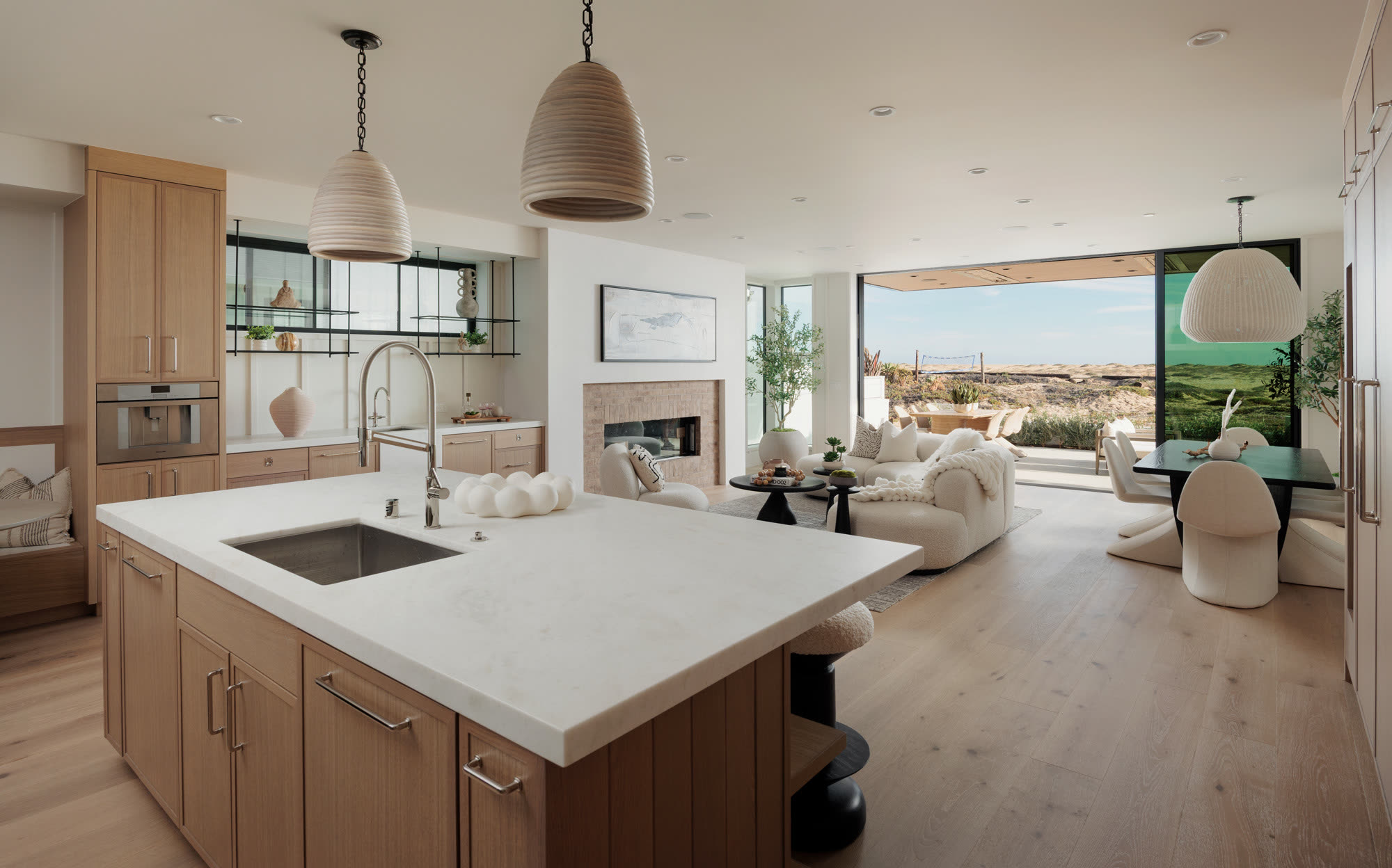 1123 E Balboa Blvd photo